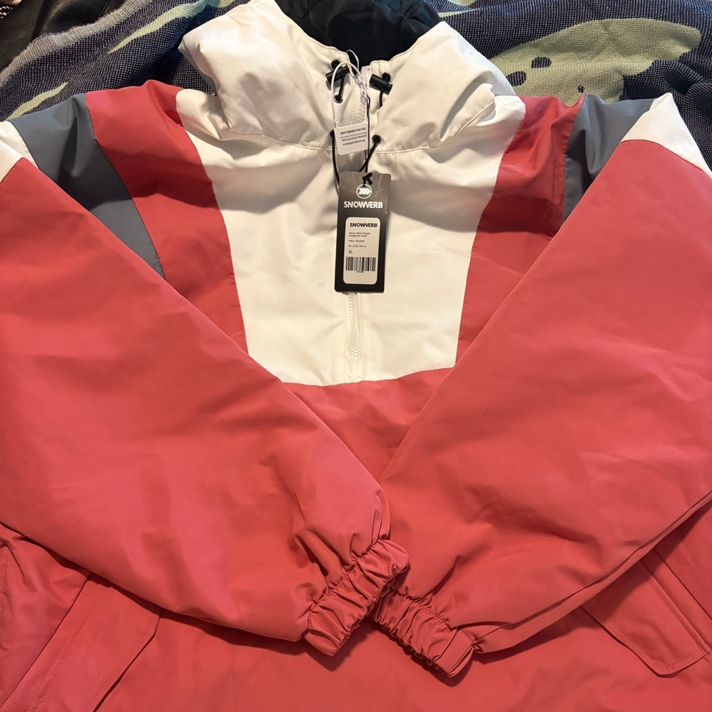 Women’s snowboard jacket